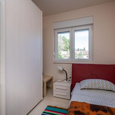Apartment Manto Free Parking Rovigno Esterno foto
