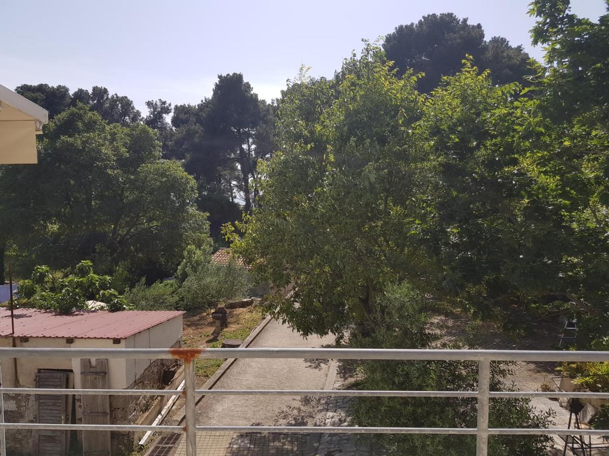 Apartment Manto Free Parking Rovigno Esterno foto
