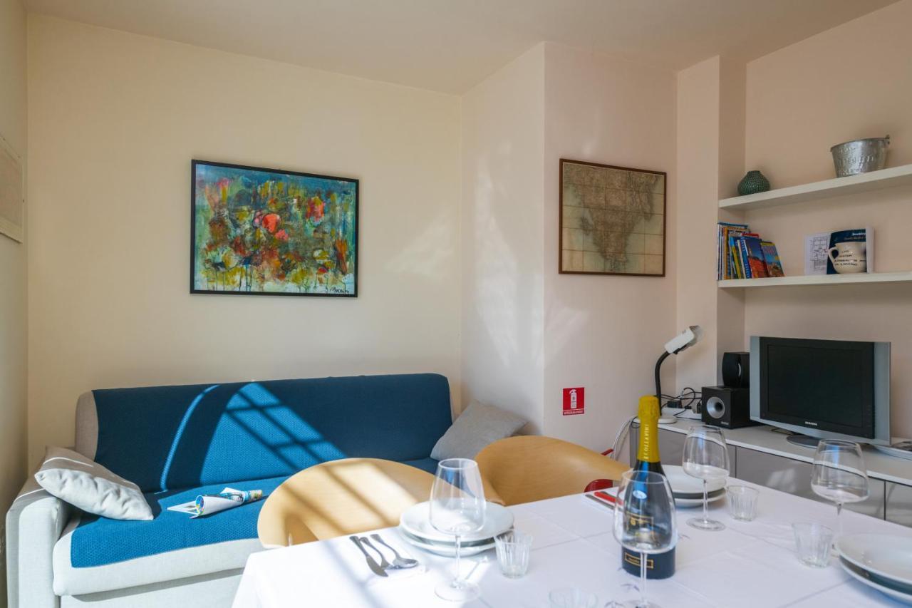 Apartment Manto Free Parking Rovigno Esterno foto